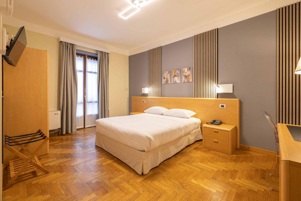 Hotel La Ferte Asti Zewnętrze zdjęcie