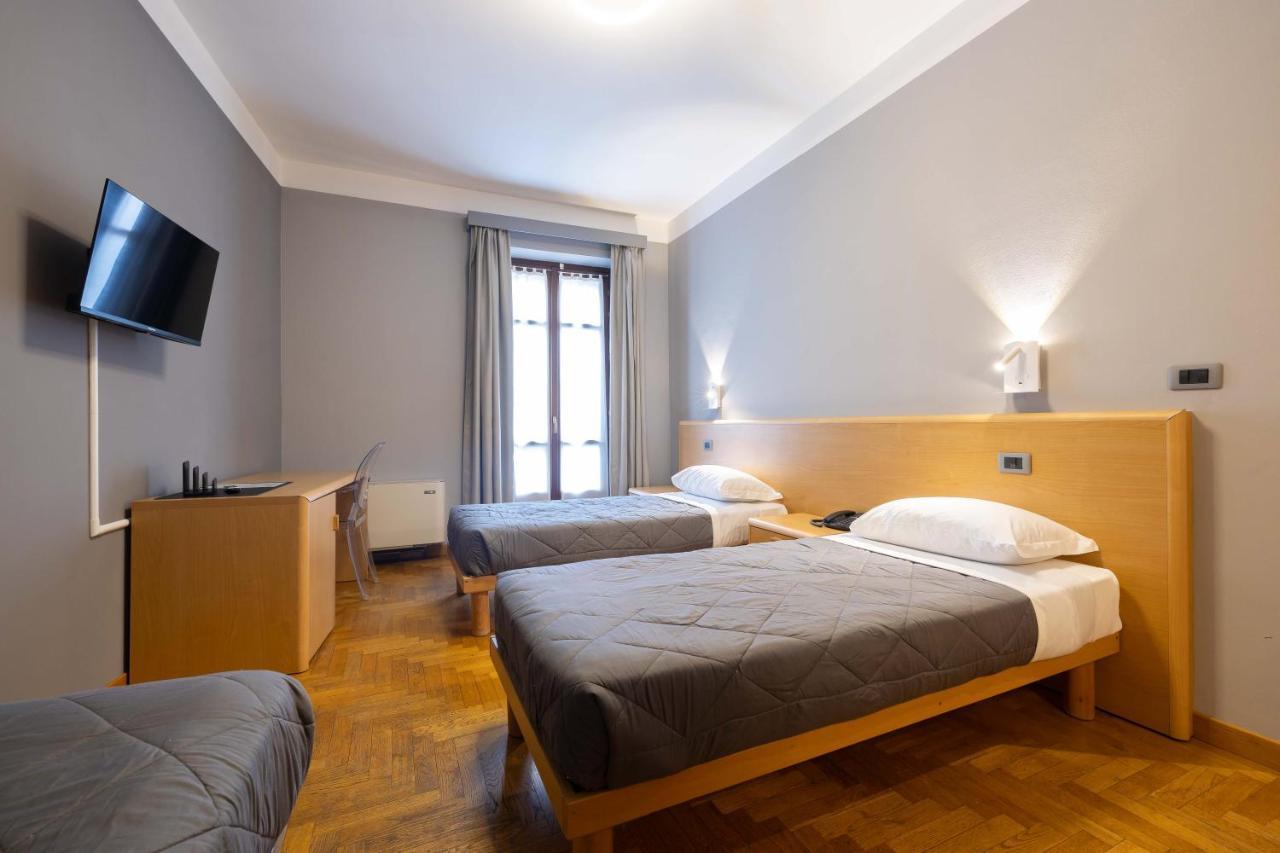 Hotel La Ferte Asti Zewnętrze zdjęcie