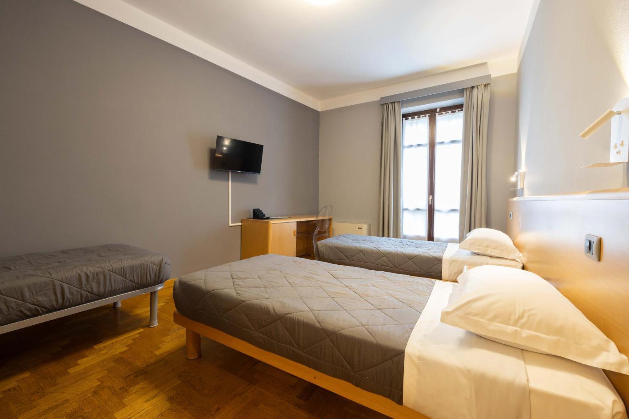 Hotel La Ferte Asti Zewnętrze zdjęcie